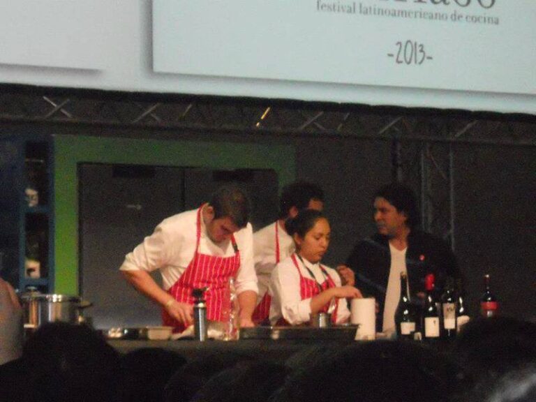 Vanguardia y Aprendizaje en el Hotel W: Inspirándonos en ÑAM Santiago 2013